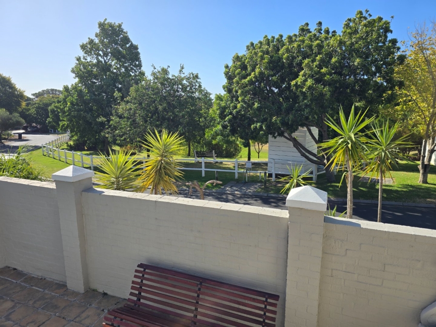 4 Bedroom Property for Sale in Zevendal Western Cape